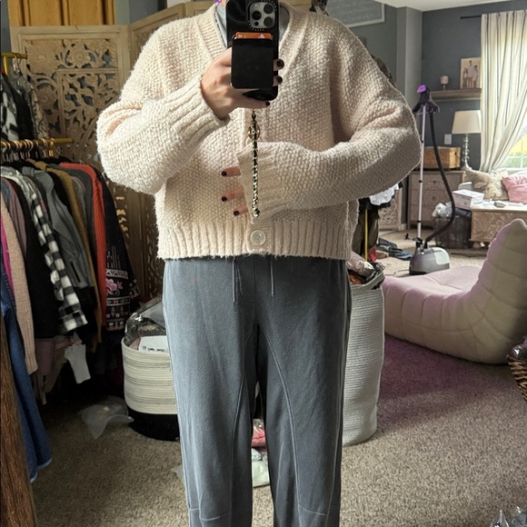 Revolve lovers and friends cardigan LILI BUTTON FRONT CARDIGAN OOS size medium - Picture 7 of 7